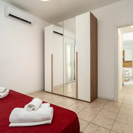 Apartmanhotel Complesso Lunarossa