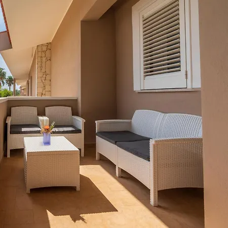 Complesso Lunarossa Apartmanhotel Pachino